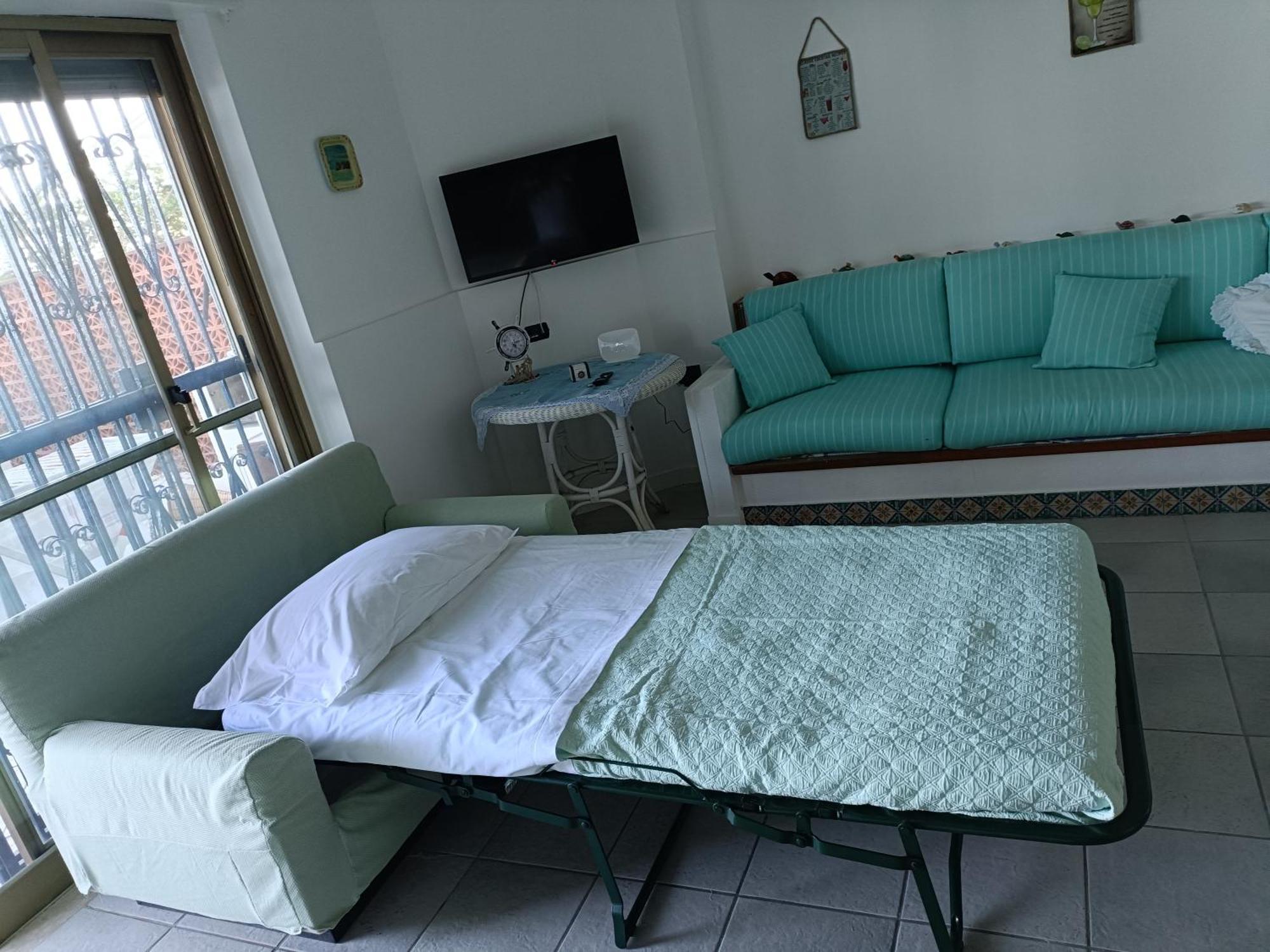 Casa Vacanze Margarita SantʼAlessio Siculo Exterior foto